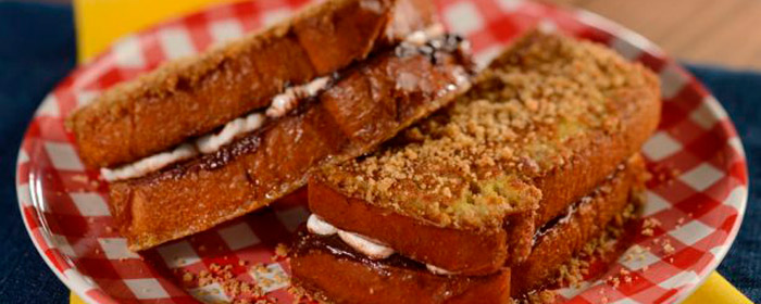 The S’more French Toast Sandwich from Woody’s Lunchbox tastes even better when you use mobile ordering (Photo: Walt Disney World)