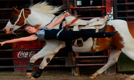 Watch an amazing performance of equestrian vaulting at Suhls Rodeo (Photo: Suhls Rodeo)