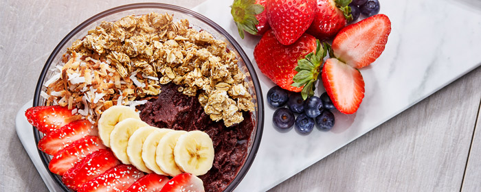 Head to The Today Cafe and try the organic acai bowl and a cup of coffee or juice (Photo: Universal Orlando)