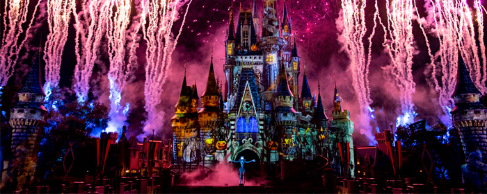 Celebrate the coming of Fall by heading to Mickey's Not-So-Scary Halloween Party at Disney's Magic Kingdom (Photo: Walt Disney World News)