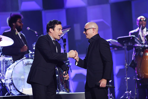 Jimmy Fallon thanking Pitbull for his visit to The Tonight Show at Universal Orlando.